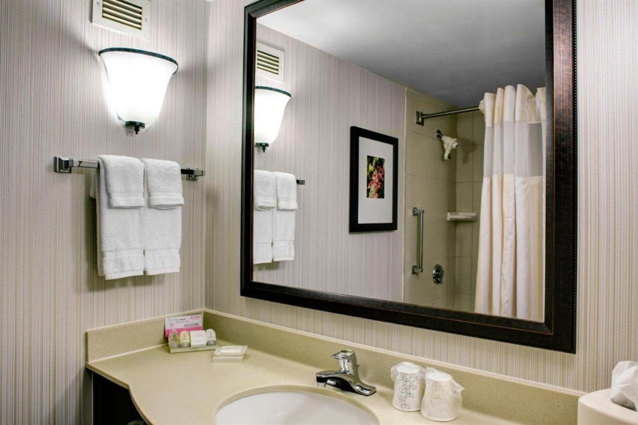 Hilton Garden Inn Atlanta North/אלפרטה מראה חיצוני תמונה