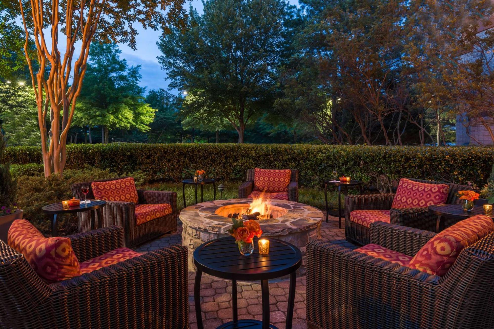 Hilton Garden Inn Atlanta North/אלפרטה מראה חיצוני תמונה
