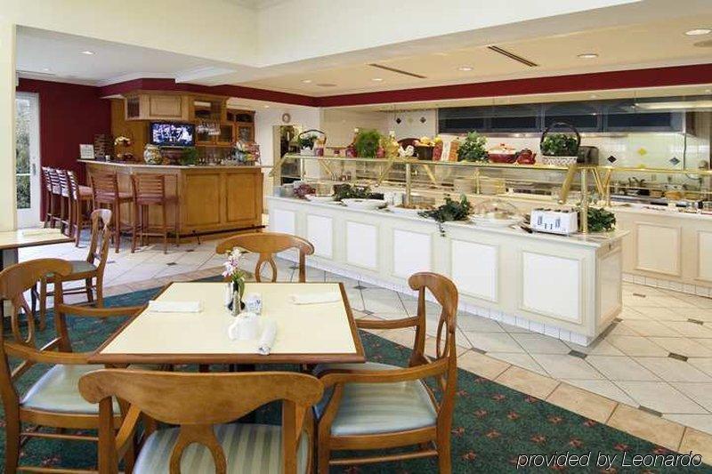 Hilton Garden Inn Atlanta North/אלפרטה מסעדה תמונה
