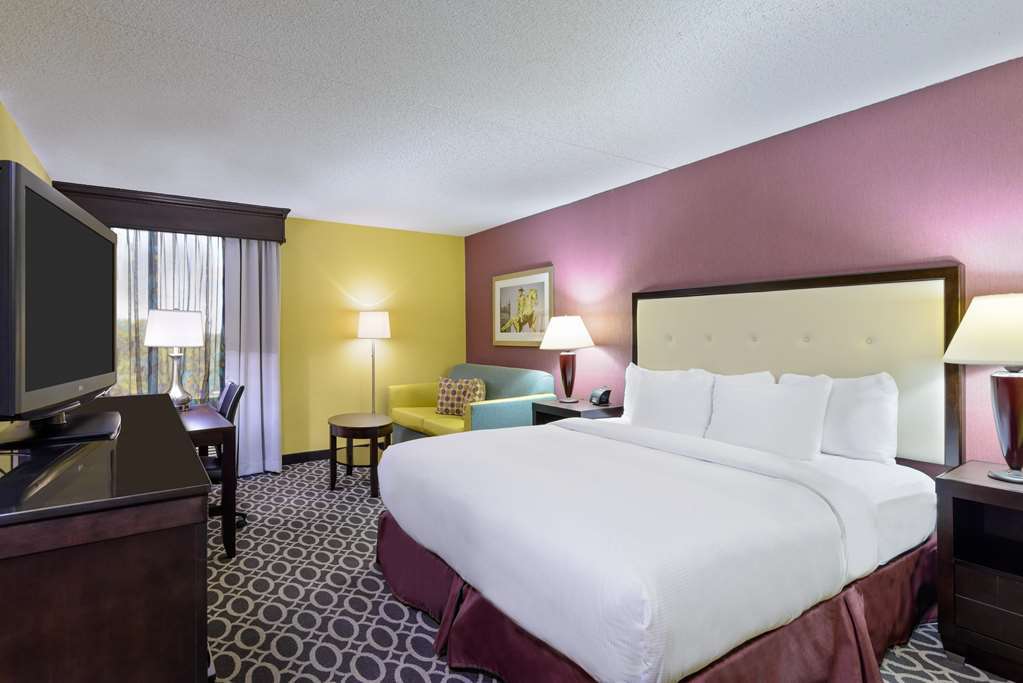 Hilton Garden Inn Atlanta North/אלפרטה חדר תמונה
